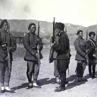 (盟军敢死队深入敌后14关攻略)深入敌后的冒险：详细描绘盟军敢死队对敌方阵地的攻略战术