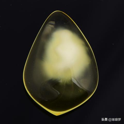 (琥珀之剑百科百度百科)琥珀之剑：探索古代传说与现代冒险交织的奇幻世界