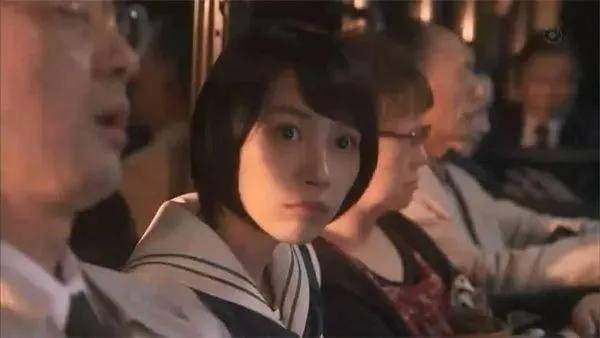 (世界奇妙物语最美女主)美丽如仙女的女主角，世界奇妙物语中的独特魅力