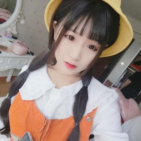 (当众被批评的感觉)当一个人成为众矢之的:如何处理批评与指责的困境?