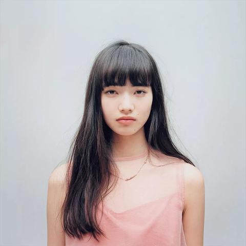 (季小薇百科)探寻元气偶像季小松:她是如何在音乐舞台上绽放光彩的? (季小薇百科)探寻元气偶像季小松:她是如何在音乐舞台上绽放光彩的?