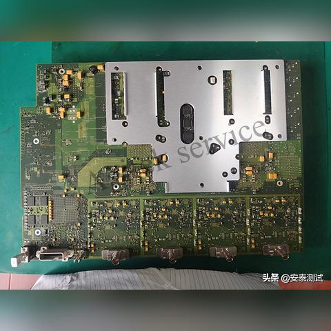 (电脑开机发出声音怎么回事)电脑开机时发出异常大声音，可能的原因及解决方法探讨